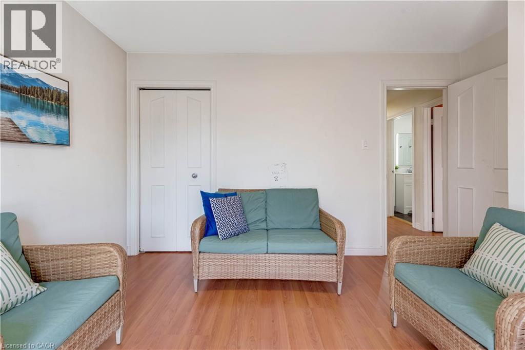 72 ST JEROME Crescent thumbnail 22