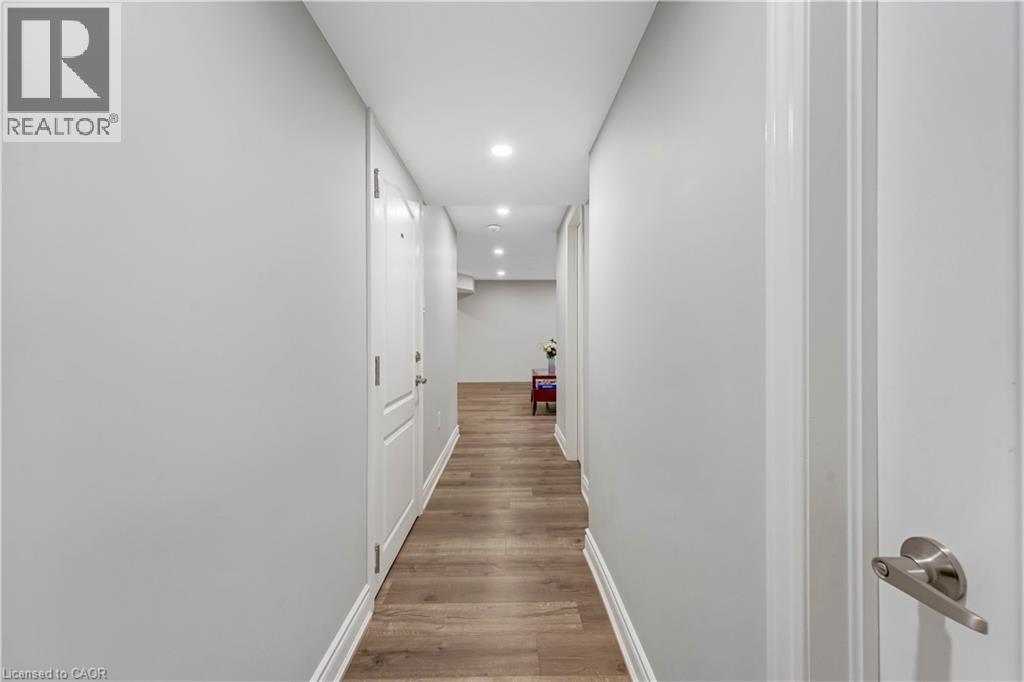 72 ST JEROME Crescent thumbnail 23