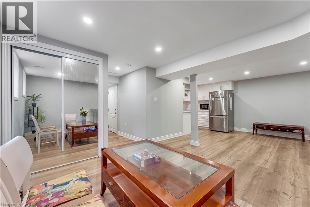 72 ST JEROME Crescent thumbnail 25