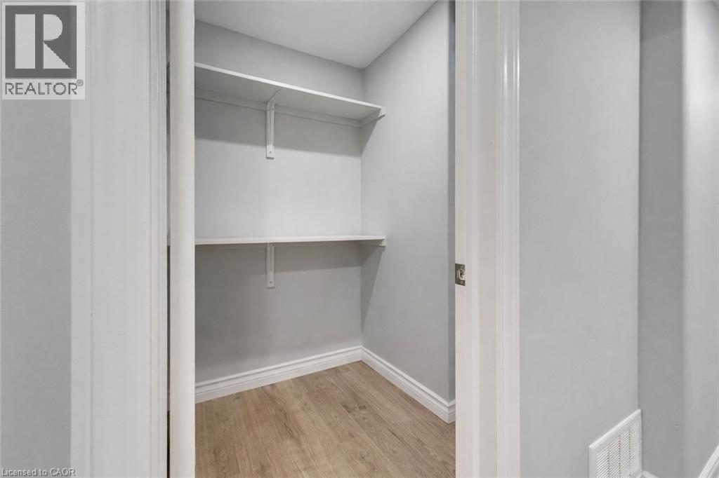 72 ST JEROME Crescent thumbnail 28