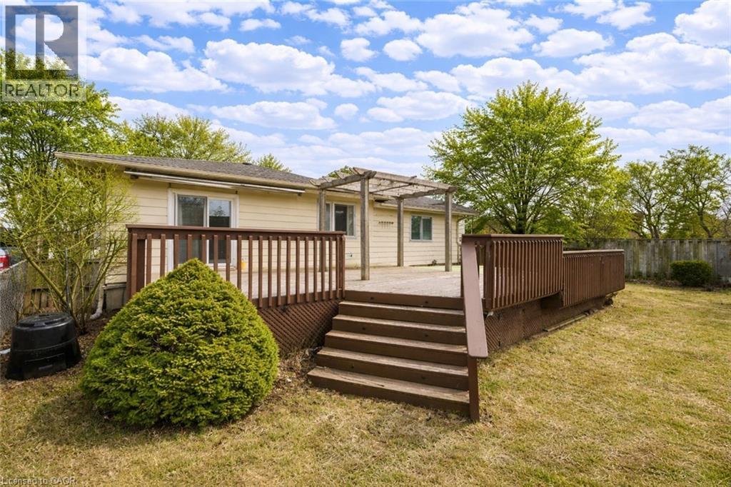 72 ST JEROME Crescent thumbnail 38