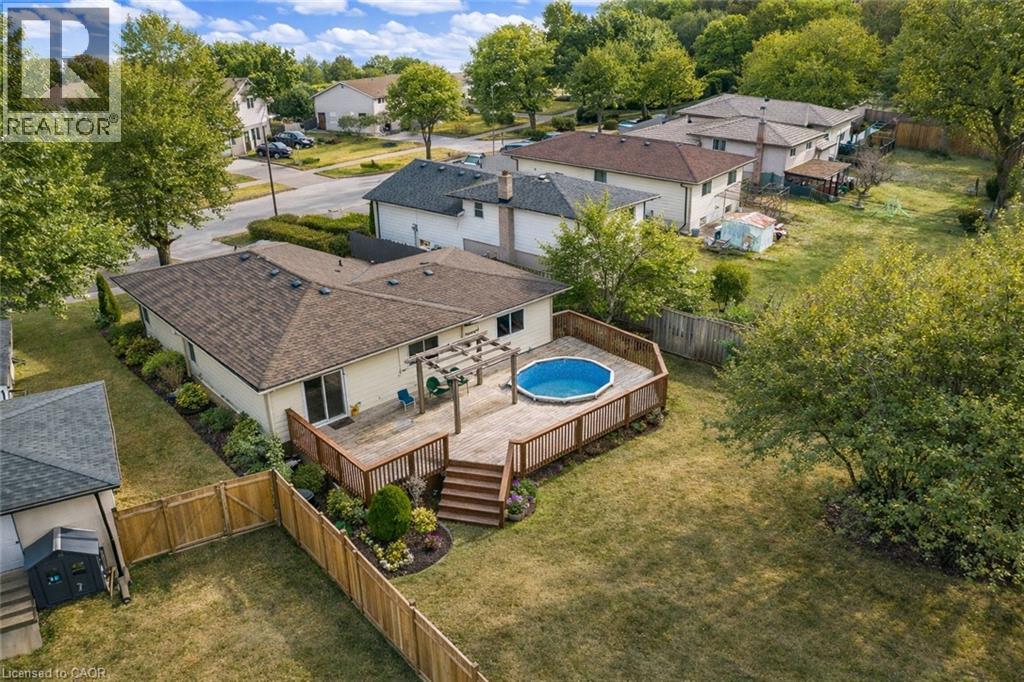 72 ST JEROME Crescent thumbnail 41