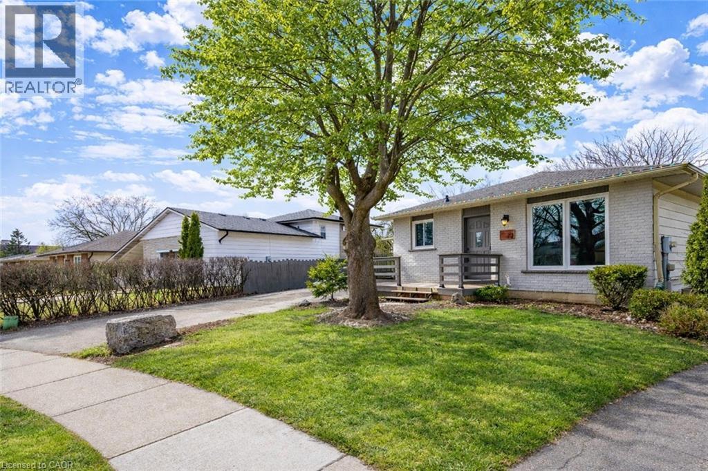 72 ST JEROME Crescent thumbnail 44