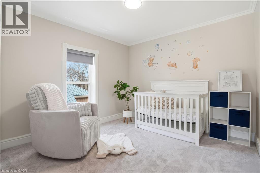 742 VINE Street thumbnail 22