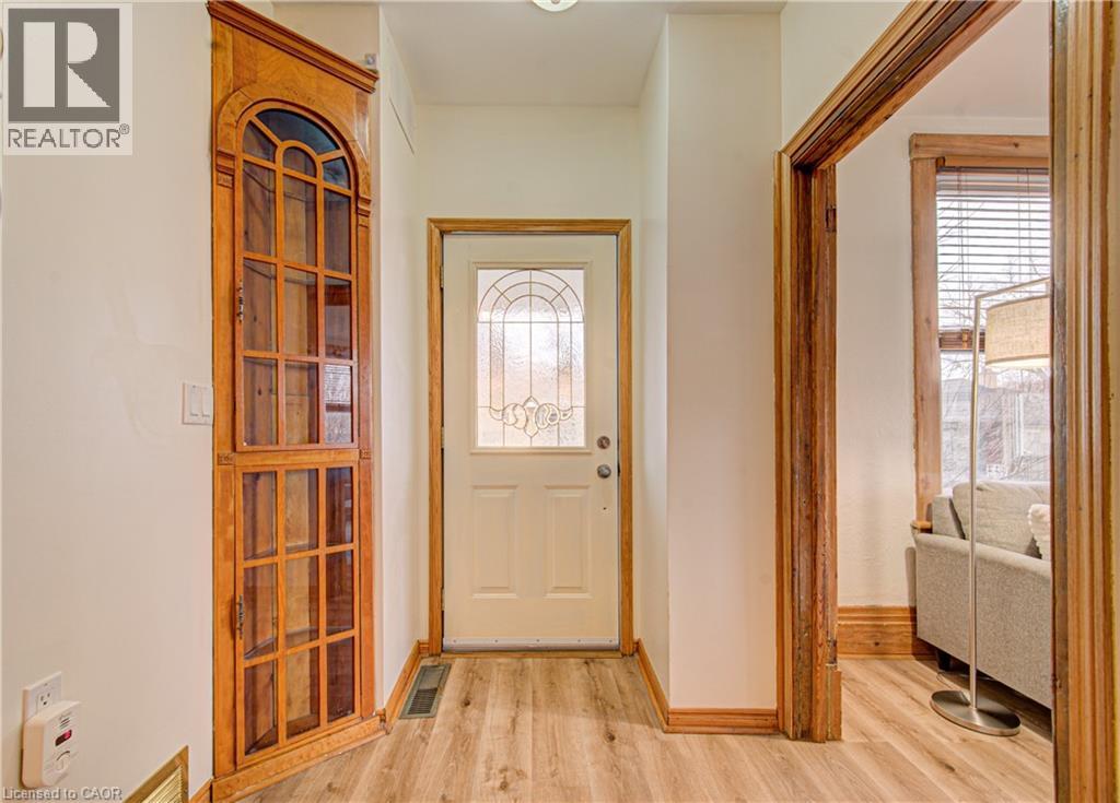 18 KAY Street thumbnail 16