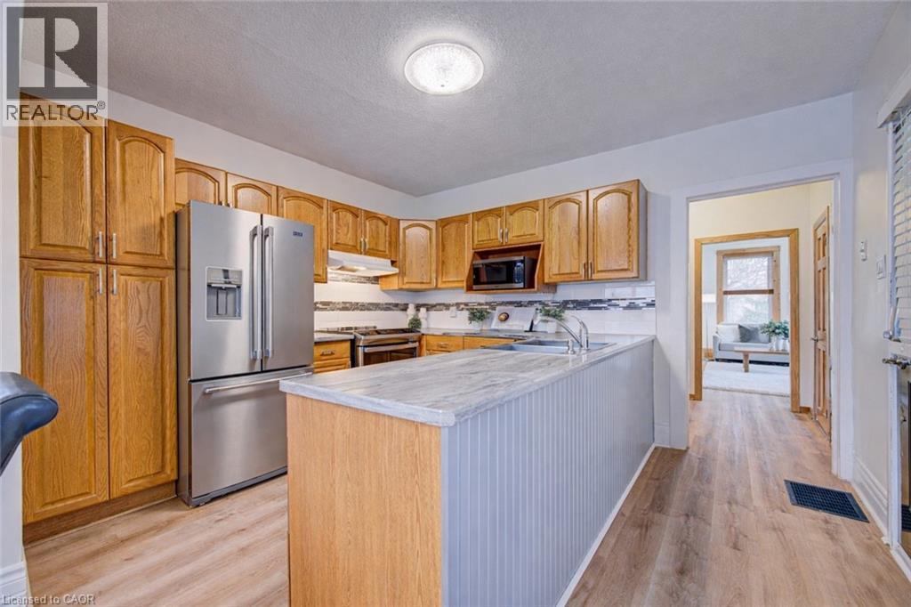 18 KAY Street thumbnail 18