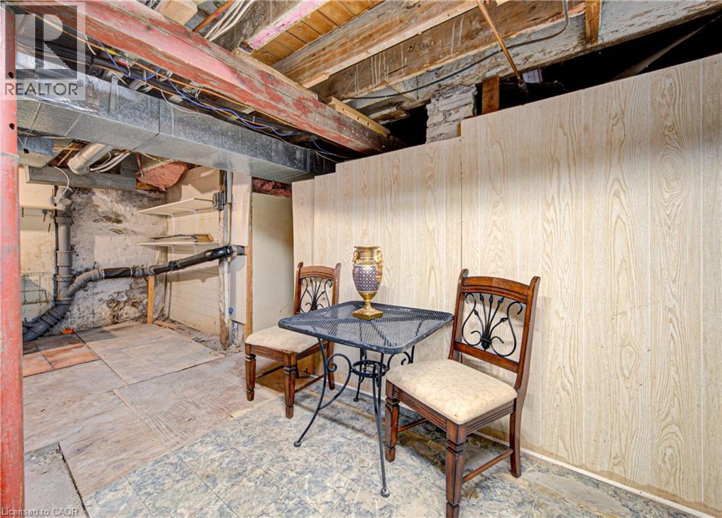 18 KAY Street thumbnail 43