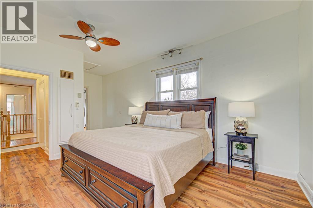 18 KAY Street thumbnail 33