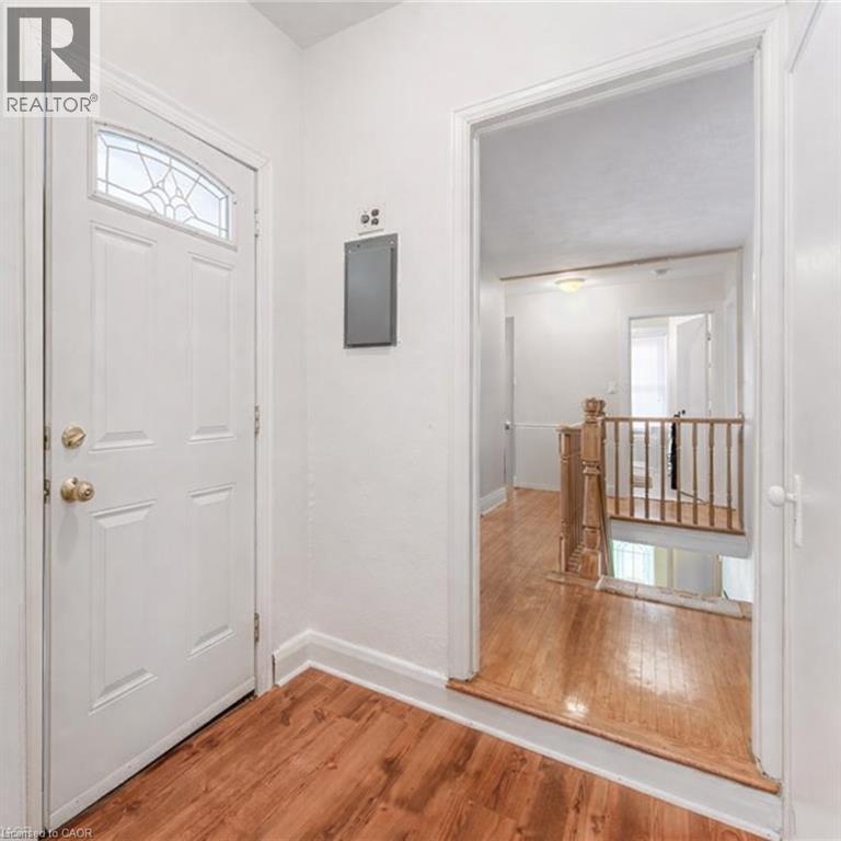 18 KAY Street thumbnail 32