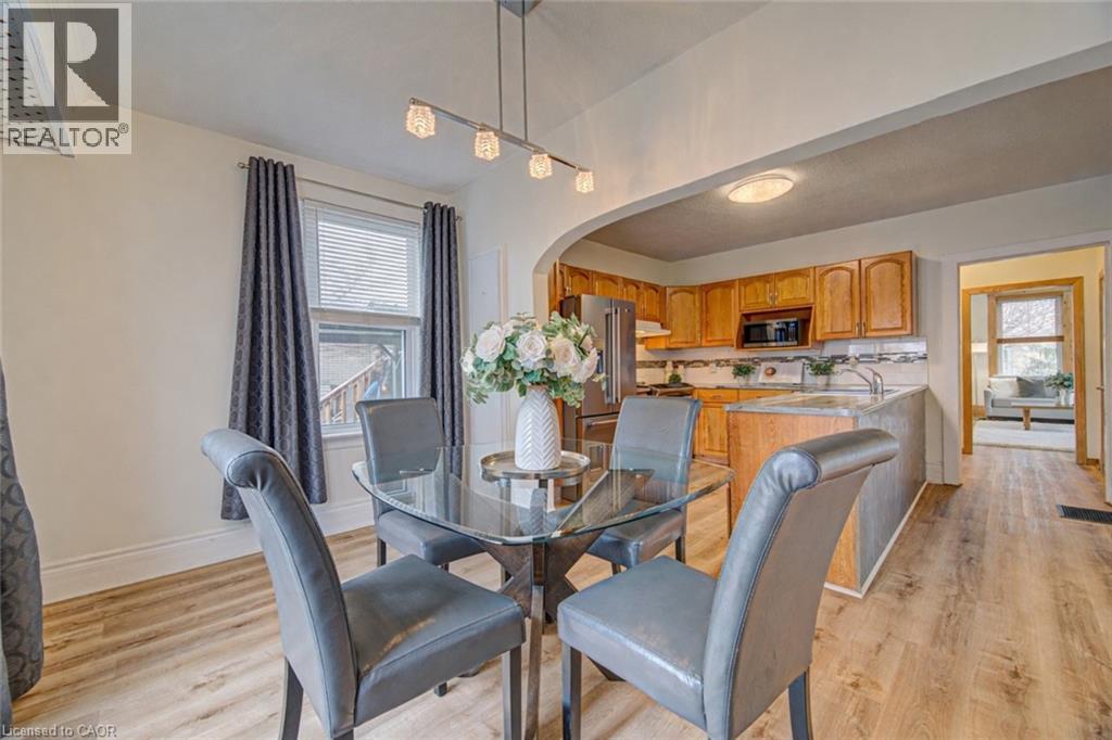 18 KAY Street thumbnail 17