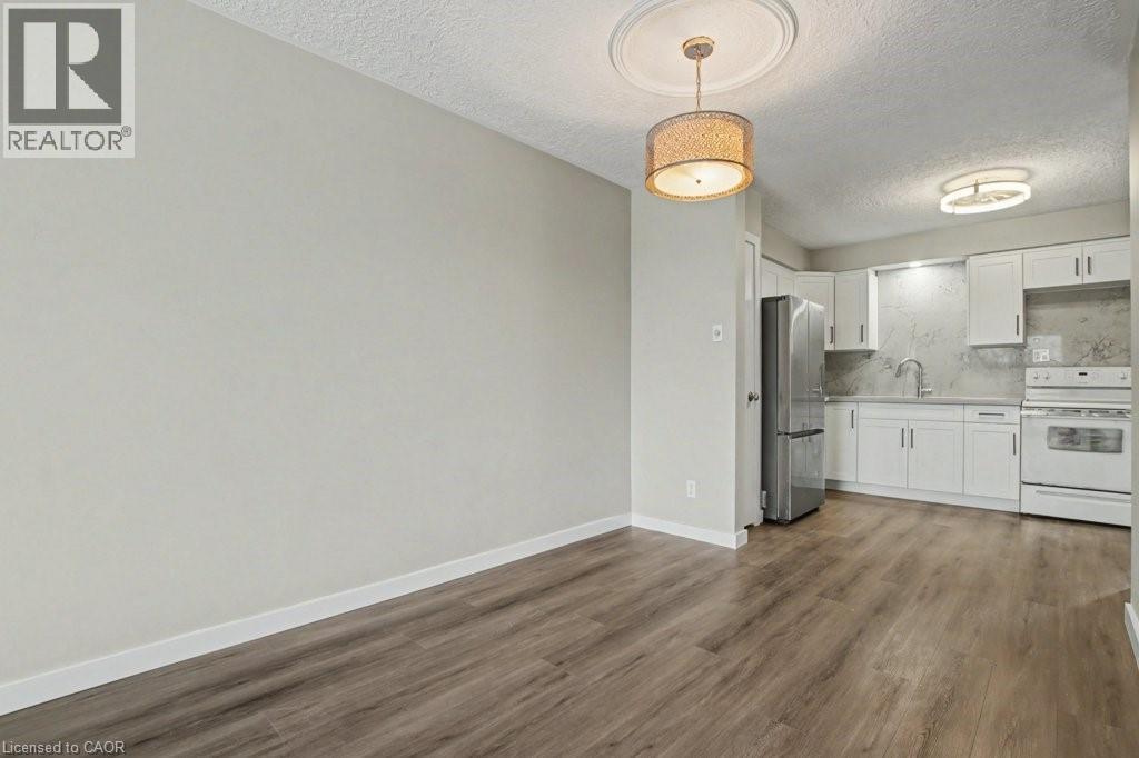 104 RALGREEN Crescent thumbnail 8