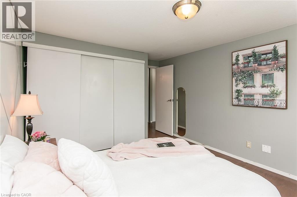 30 AVALON Place Unit# 203 thumbnail 29