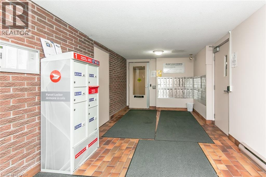 30 AVALON Place Unit# 203 thumbnail 5