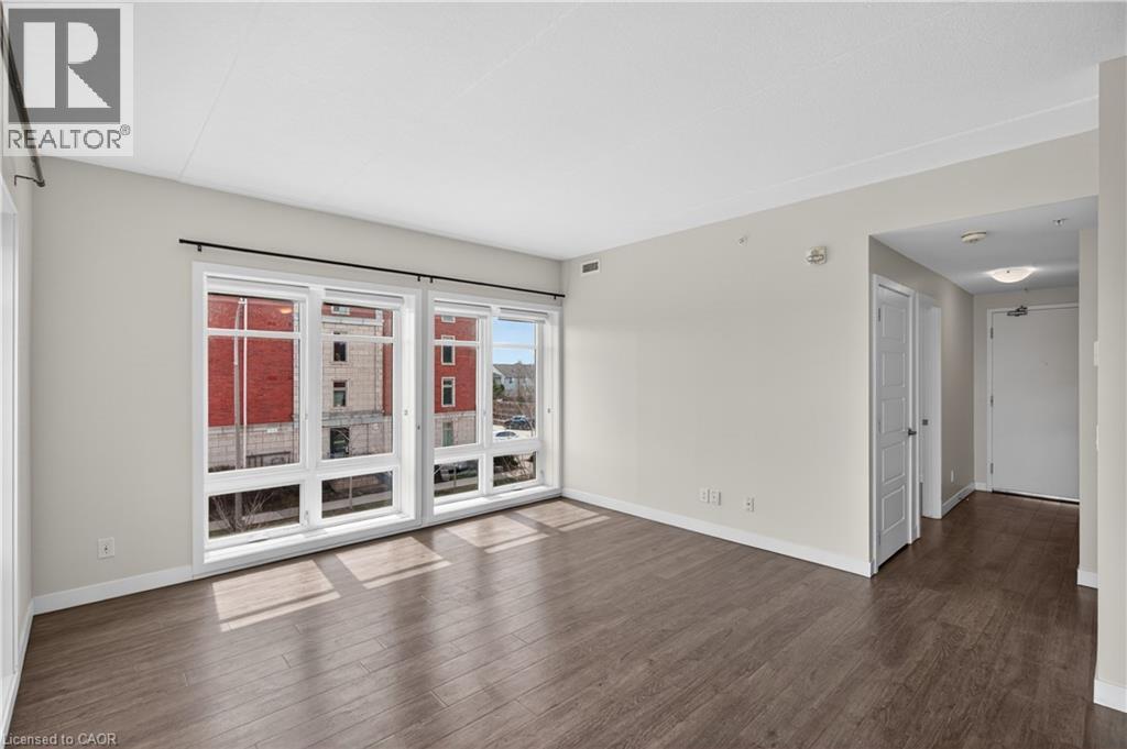 175 COMMONWEALTH Street Unit# 202 thumbnail 15