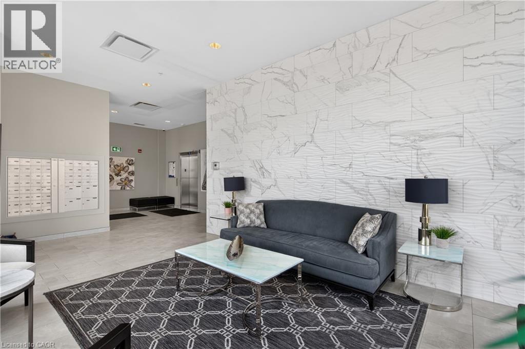 175 COMMONWEALTH Street Unit# 202 thumbnail 5