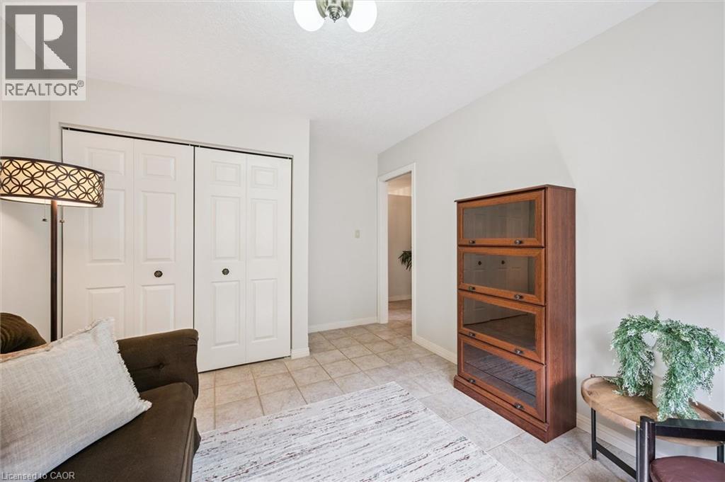 152 GOLF LINKS Drive thumbnail 17