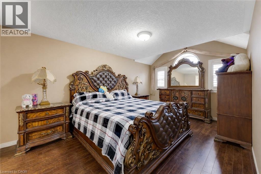 924 COPPER LEAF Crescent thumbnail 15