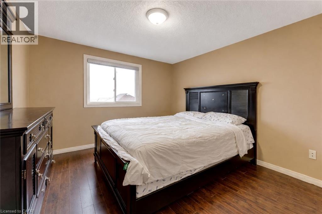 924 COPPER LEAF Crescent thumbnail 19