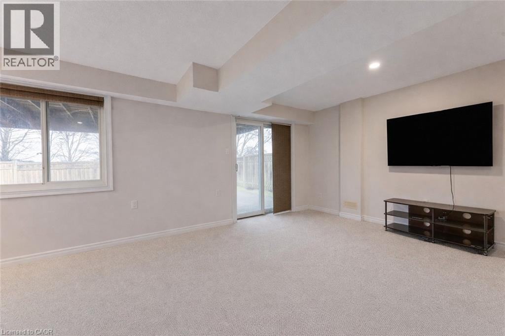 924 COPPER LEAF Crescent thumbnail 28