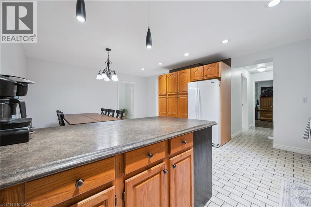 22 CHARLES Street thumbnail 14