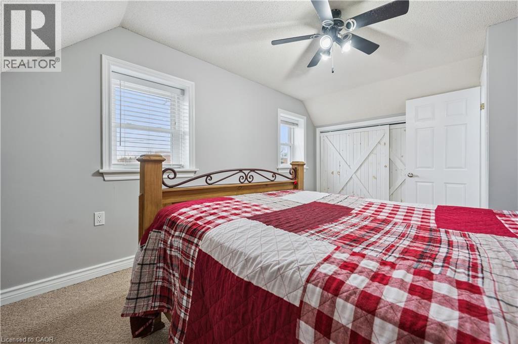 22 CHARLES Street thumbnail 19