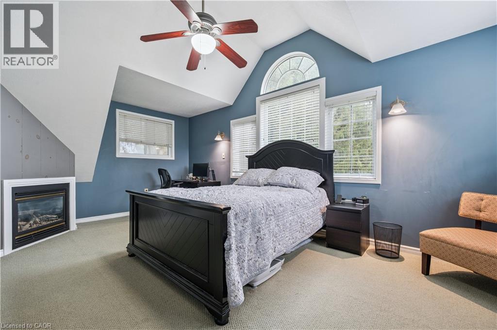 22 CHARLES Street thumbnail 23