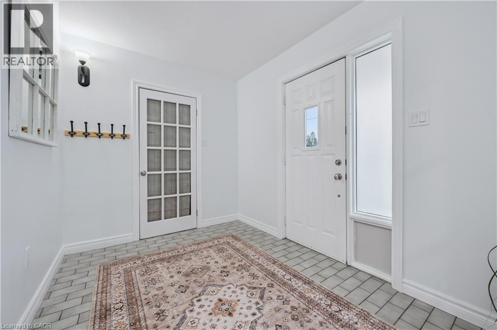 22 CHARLES Street thumbnail 6