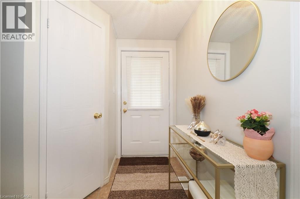 429 EXMOOR Street thumbnail 5