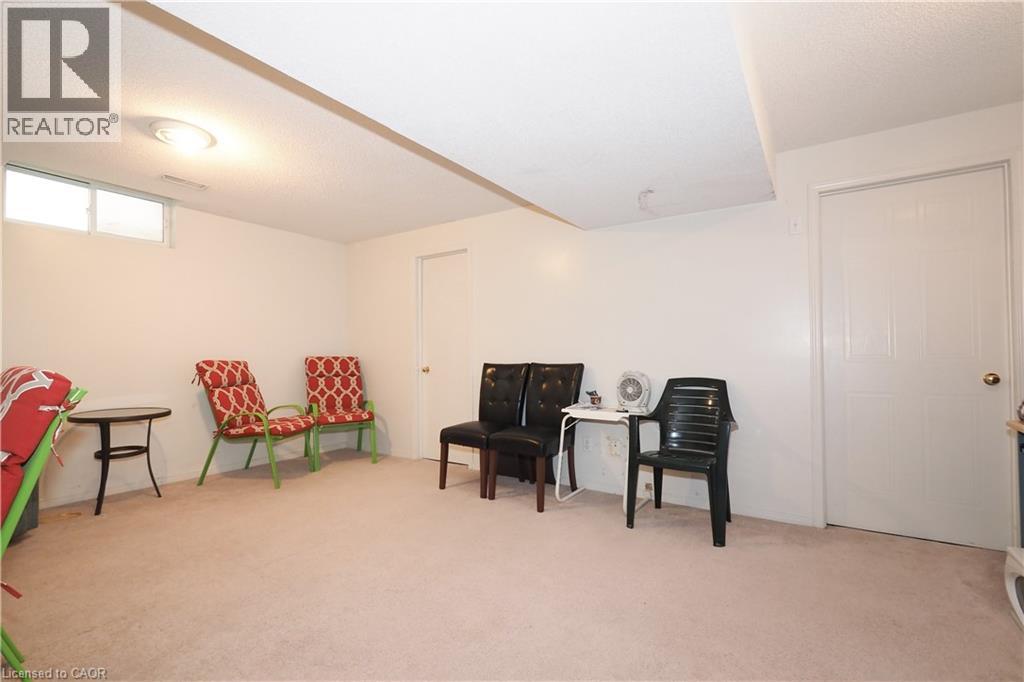 429 EXMOOR Street thumbnail 23