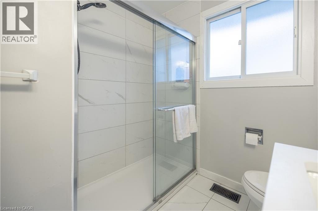 60 AUSTIN Drive thumbnail 9