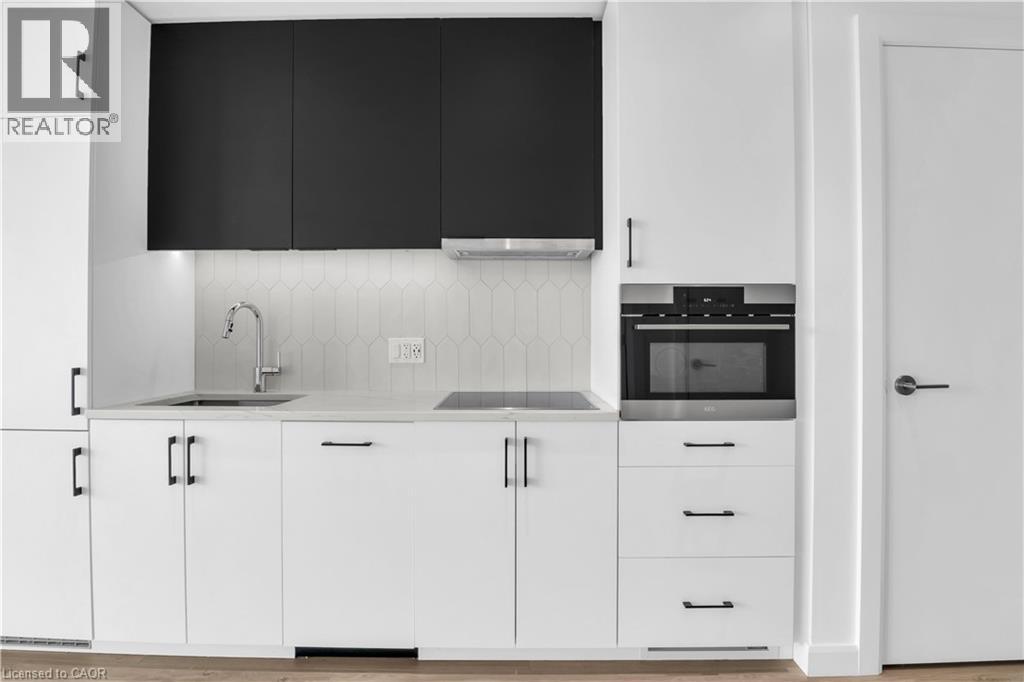 741 KING Street W Unit# 709 thumbnail 4