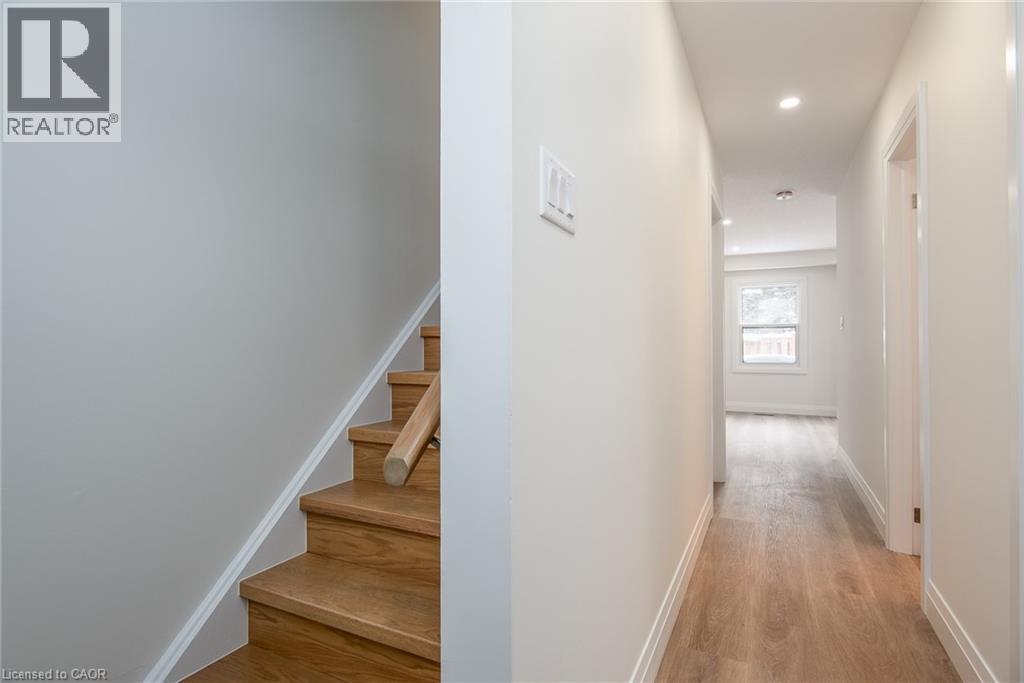 27 QUEENSTON Drive thumbnail 17