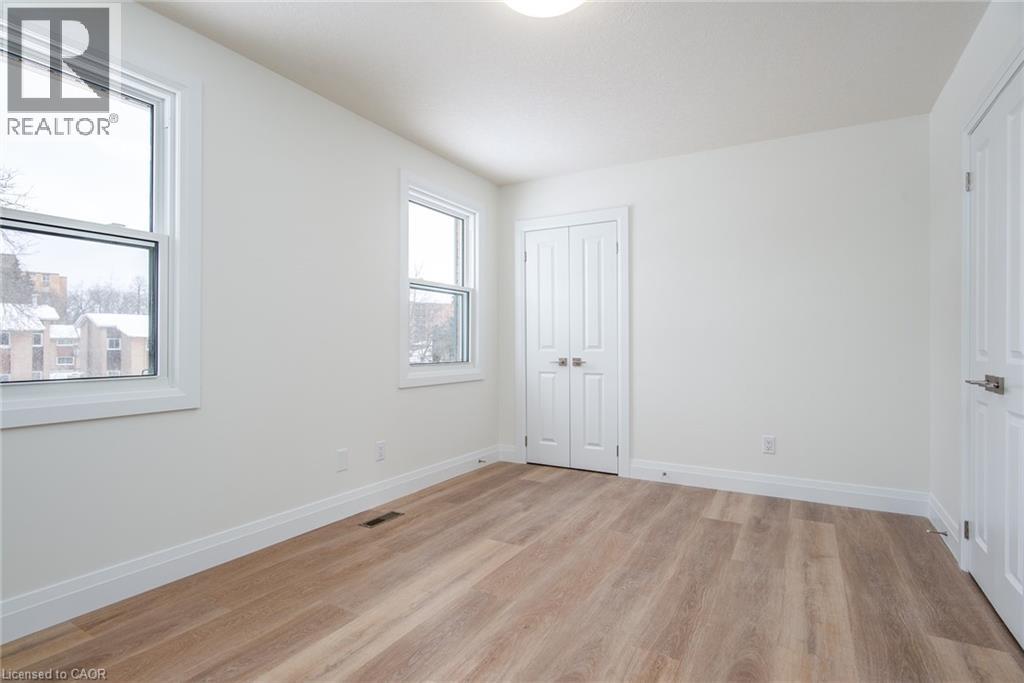 27 QUEENSTON Drive thumbnail 20