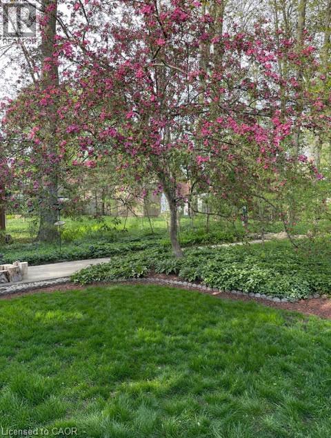 564 GLEN MANOR Boulevard thumbnail 44