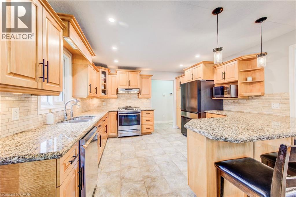 77 LASCHINGER Boulevard thumbnail 16