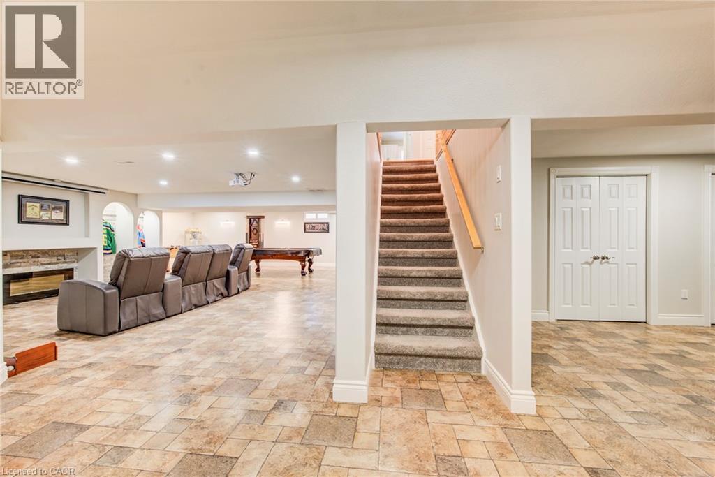 77 LASCHINGER Boulevard thumbnail 28