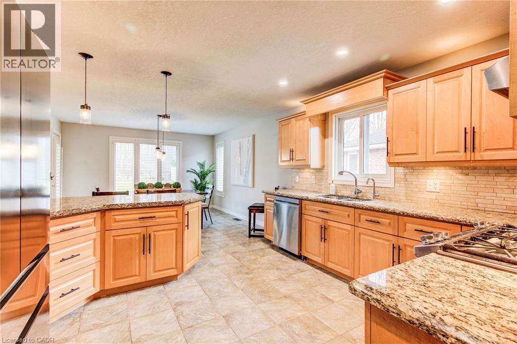 77 LASCHINGER Boulevard thumbnail 19