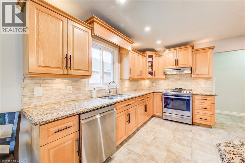 77 LASCHINGER Boulevard thumbnail 17