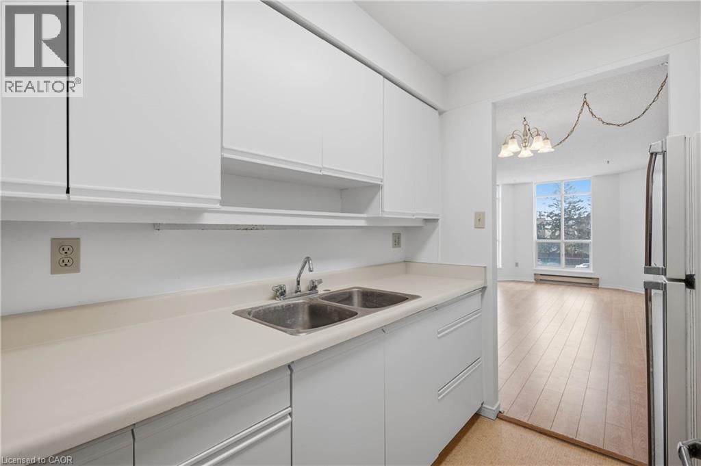 1414 KING Street E Unit# 302 thumbnail 10