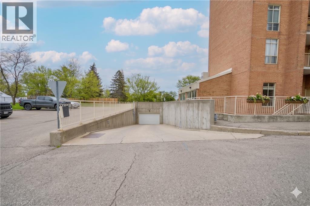 1414 KING Street E Unit# 302 thumbnail 35