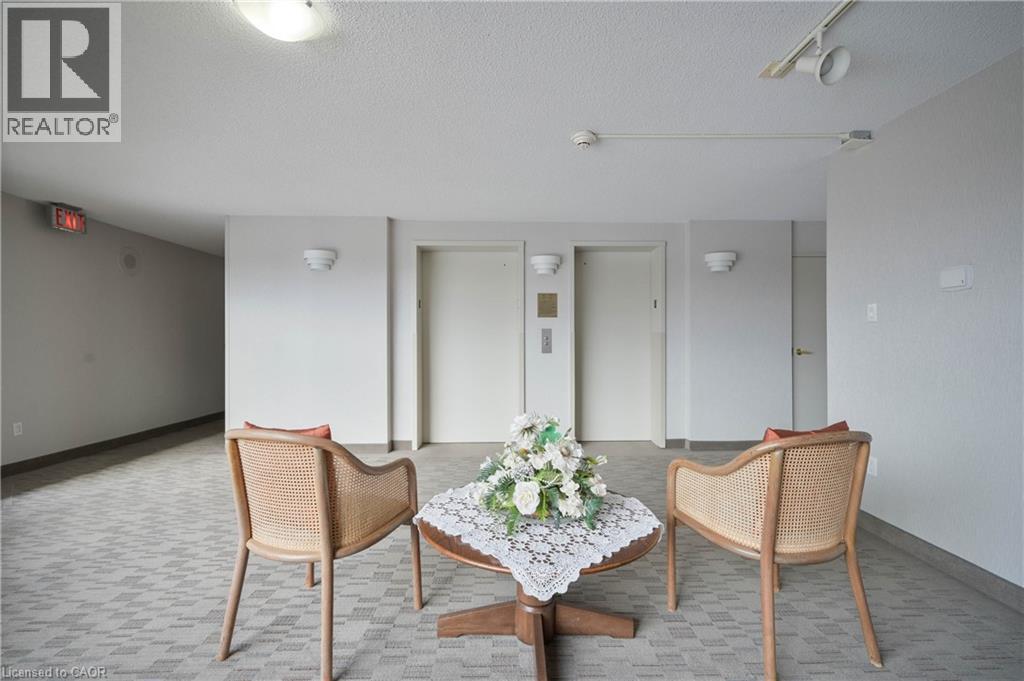 1414 KING Street E Unit# 302 thumbnail 4