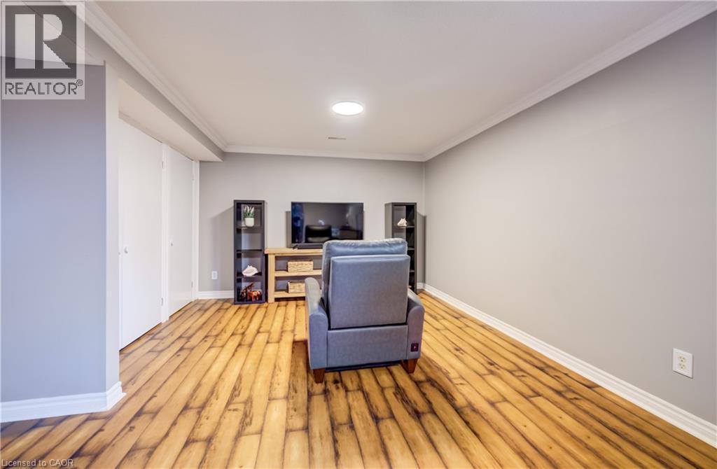 4 RONALD Road thumbnail 23