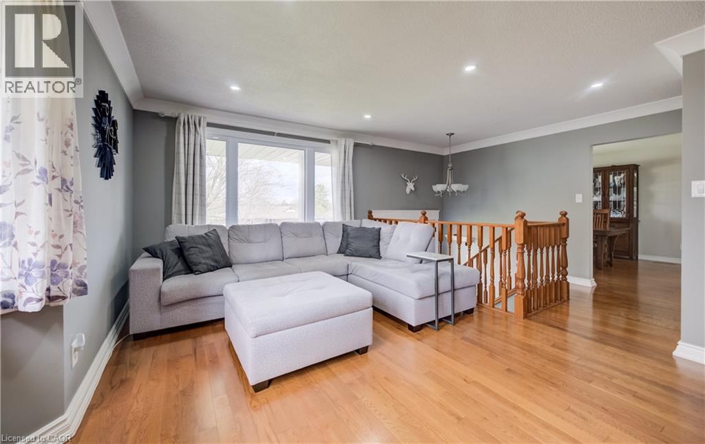 4 RONALD Road thumbnail 5