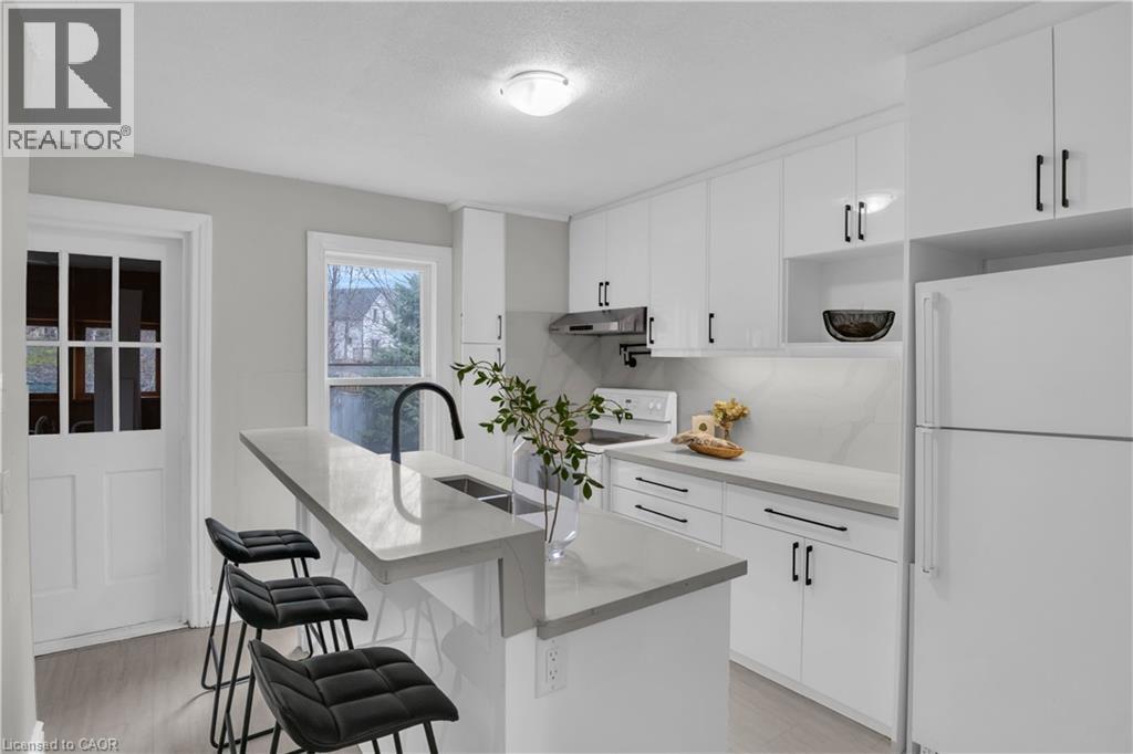 396 CHURCH Street thumbnail 14