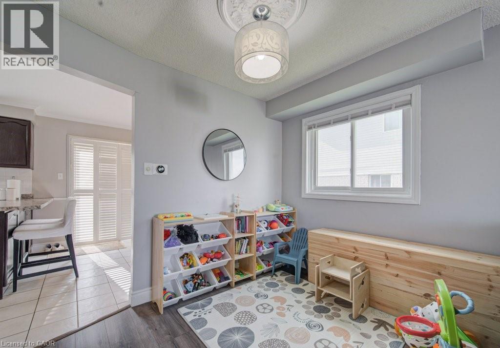 334 CHRISTOPHER Drive thumbnail 14