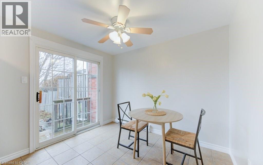 828 ELGIN Street N thumbnail 9