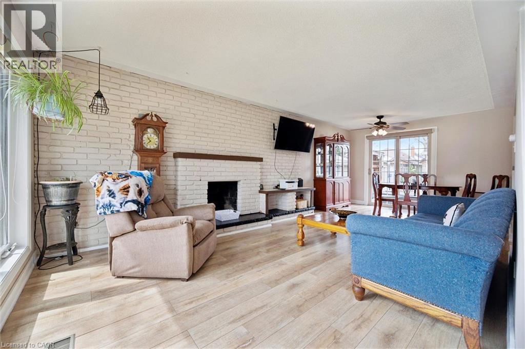 18 CLOSE Avenue thumbnail 10