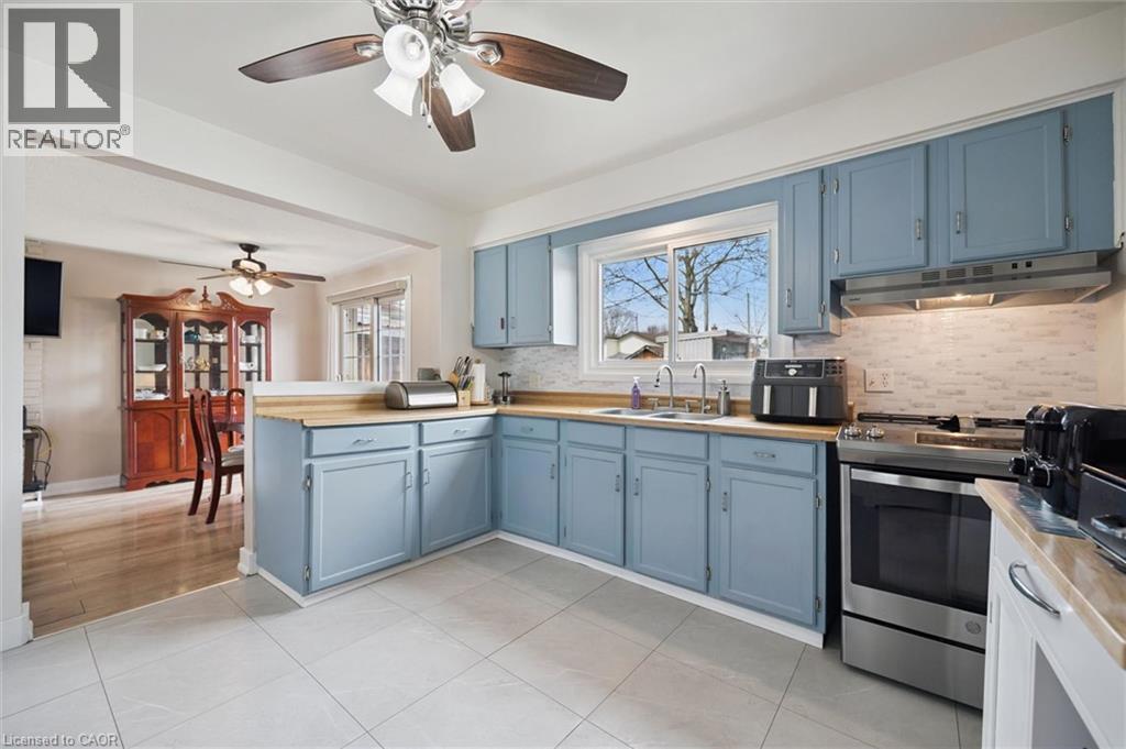 18 CLOSE Avenue thumbnail 15