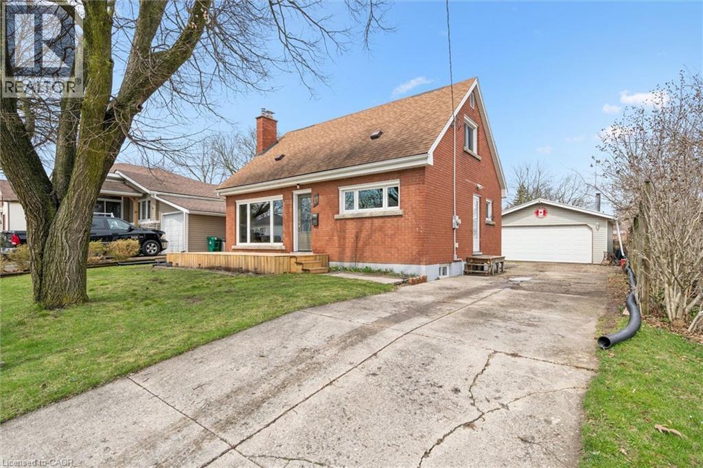 18 CLOSE Avenue thumbnail 2