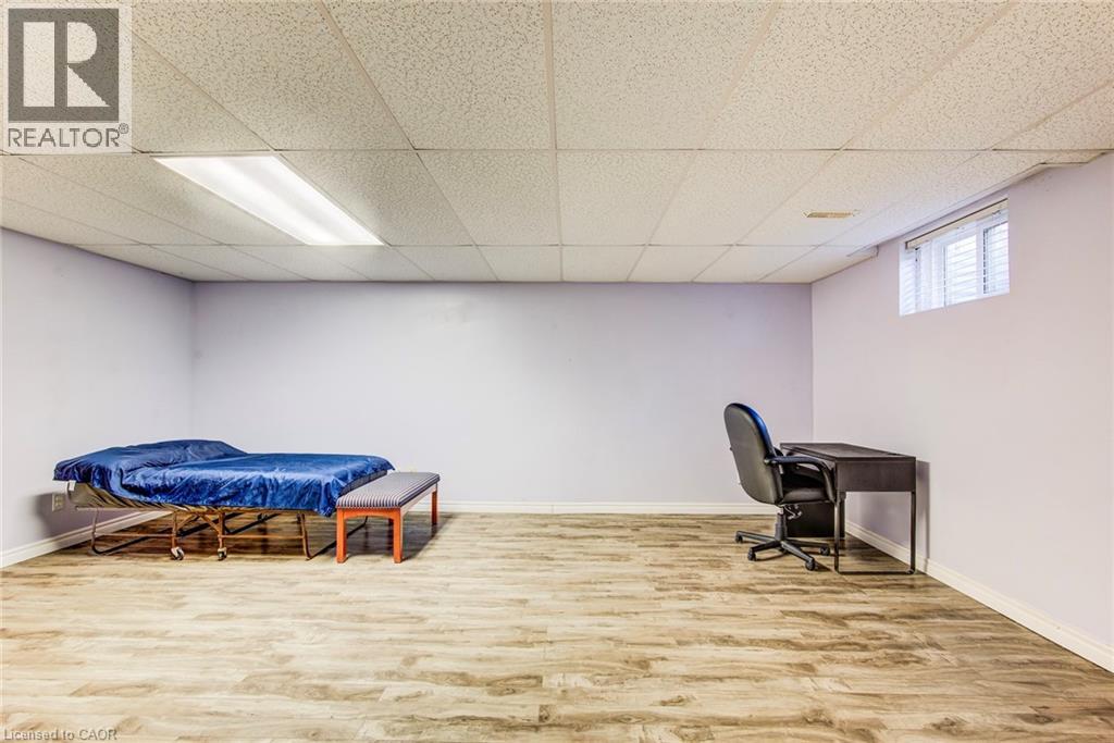 15 GREEN VALLEY Drive Unit# 27 thumbnail 28